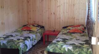 Гостиница Guest House Arkhyz Архыз Двухместный номер с 2 отдельными кроватями и ванной комнатой-3
